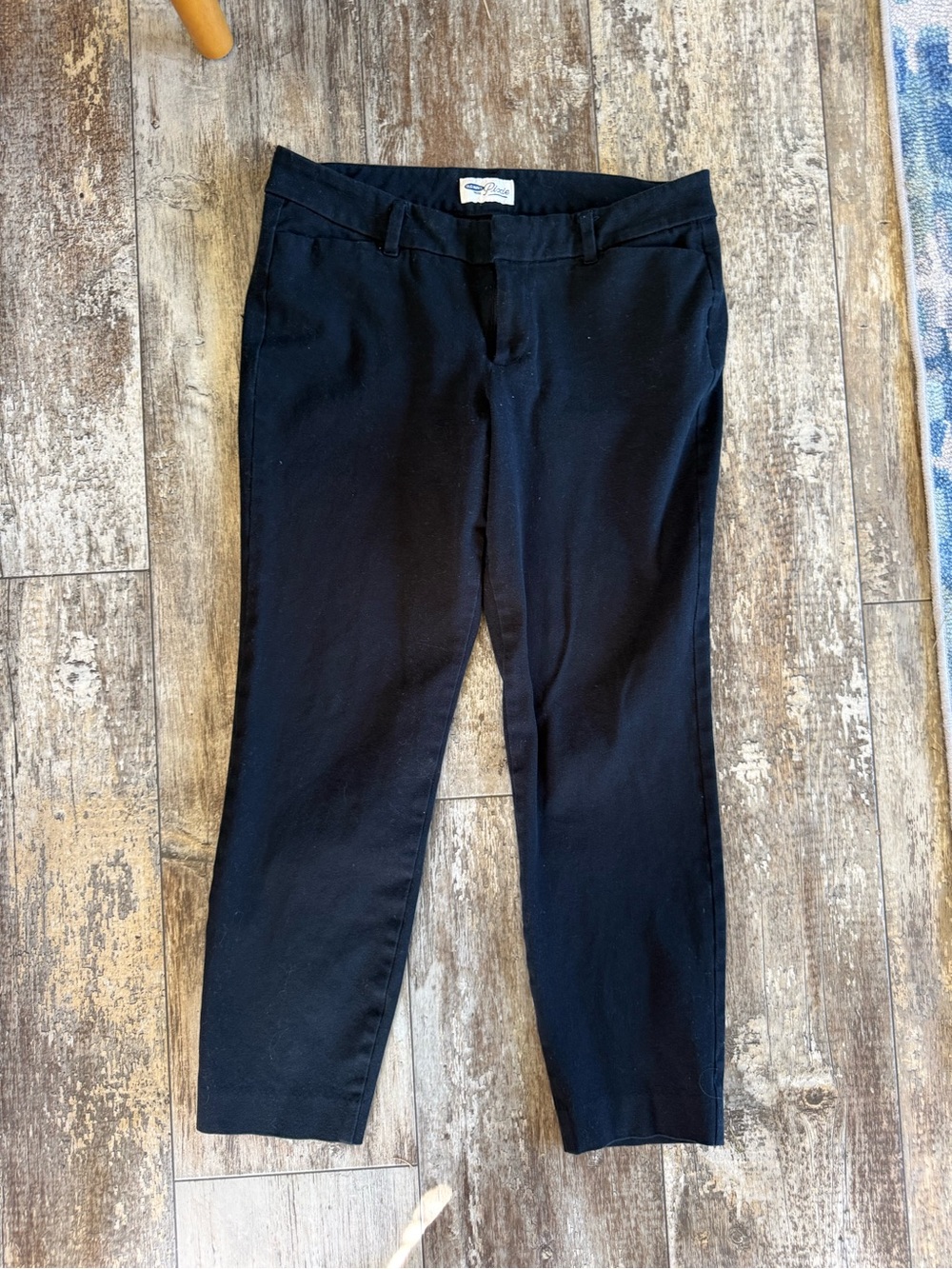 2 for $15 sale: Old navy black pixie pants - ankle length size 8